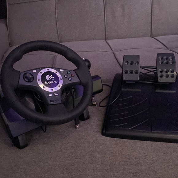 Logitech Driving Force Pro Steering Wheel Pc (Pedal cord does not work) - Picture 4 of 9